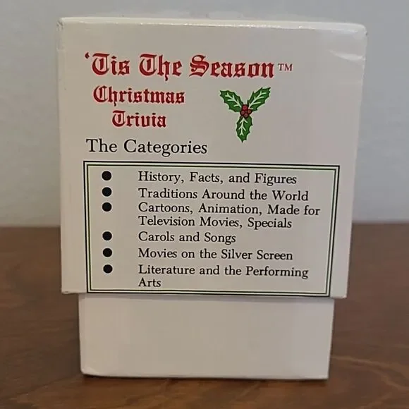Christmas Trivia Tis The Season Card Game! Excellent Condition - Picture 4 of 8